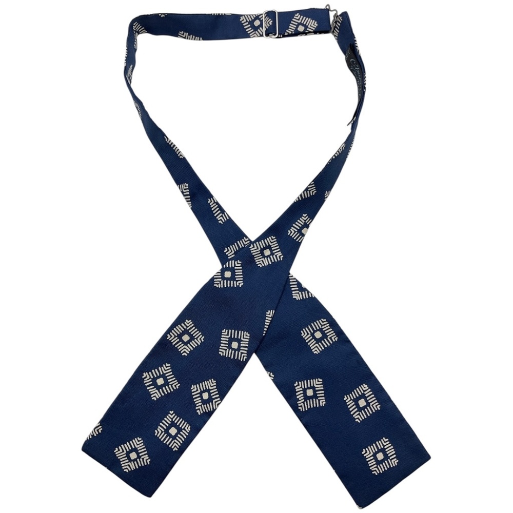 CHARVET Blue/White Geometric Silk LUXURY Self Bow Tie FRANCE